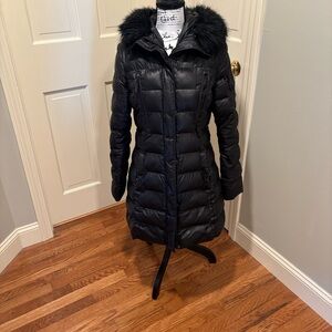 Laundry By Shelli Segal Dark Puffer Jacket with Faux Fur Trim